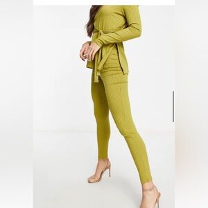 Olive Ribbed Leggings